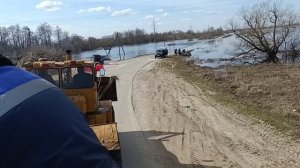 Село Ловцы - Каданок. Паводок. Кировец. 08 04 2023