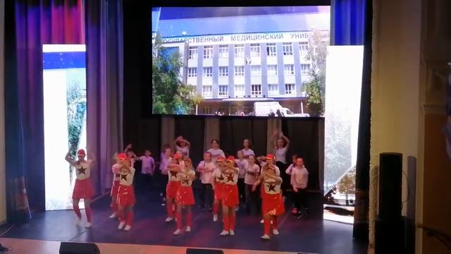 Всё будет круто Разноцветная игра смотреть онлайн