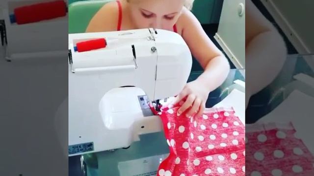 Радмила. Швея-мотористка смотреть онлайн