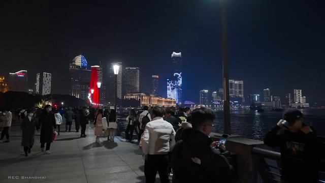 Countdown Walk to 2023 on the Bund - Shanghai Walk - 4K HDR - 上海外滩 2023新年倒计时 смотреть онлайн