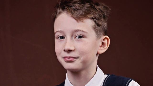 Выпускной альбом начальная школа 376 4б 2018 смотреть онлайн