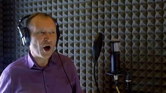 Клип в подарок в ГлавСтудии смотреть онлайн