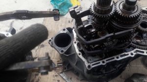 Пассат б3 плохо переключает передача причина.