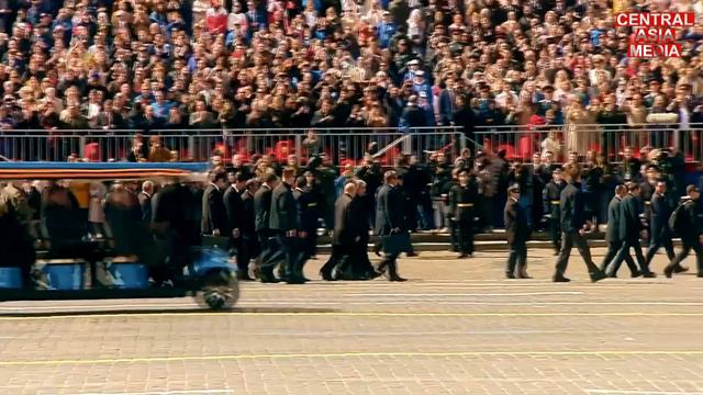 Лидеры СНГ между молотом и наковальней смотреть онлайн