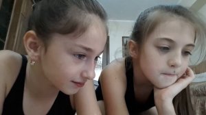 Йога челен с моей лучшей подругой