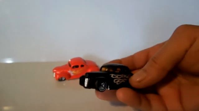 Hot Wheels Cars Collection. ('40 Ford Coupe) смотреть онлайн