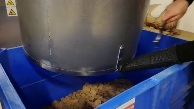 Vacuum fried chips, vacuum fryer смотреть онлайн