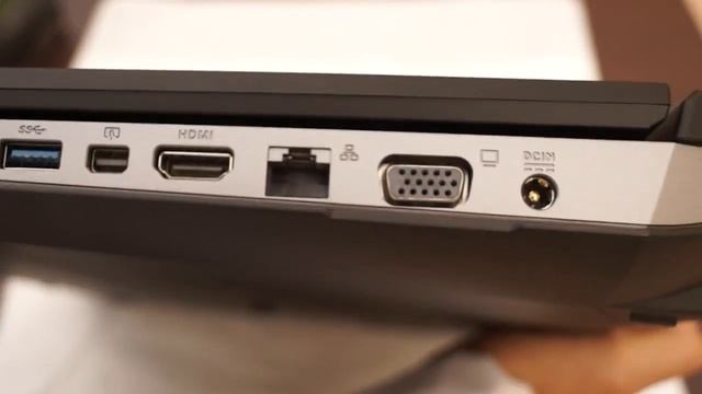 عملية فتح الصندوق للحاسب المحمول ASUS G75V смотреть онлайн