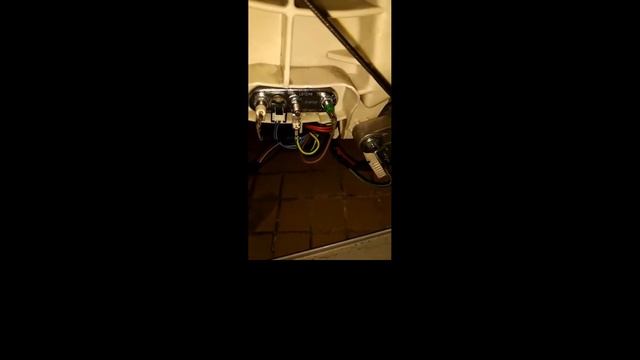 Замена тэна стиральной машины Индезит (INDESIT) IWC6105, и его проверка смотреть онлайн
