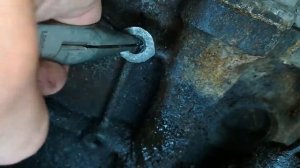 ВАЗ 2111 удаление Обломанного экстрактора и Болта