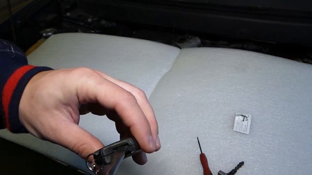 HOW TO REPLACE KEY BATTERY ON JEEP GRAND CHEROKEE 2014 2015 2016 2017 2018 2019 KEY NOT WORKING