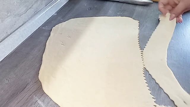 Кребли по - немецки,на кислом молоке или кефире.Готовятся быстро. Очень вкусные и пышные. смотреть онлайн