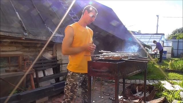 БУРГЕР ПО РУССКИ !!! На углях ВКУСНЕЕ !!! ВСЕ НА ДАЧУ !!! смотреть онлайн