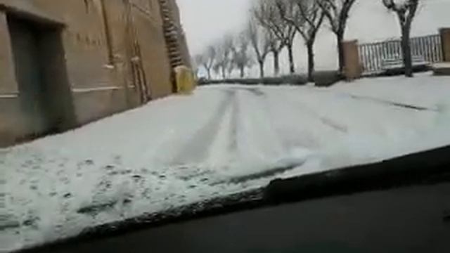 Neve Italia Tortoreto alto.И в Италии идёт снег. смотреть онлайн