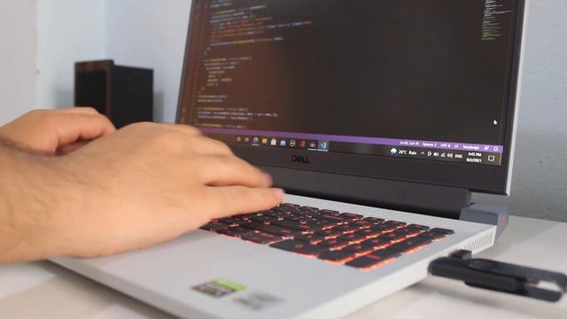 Dell G15 5510 RTX 3050 Review : Best Budget Gaming Laptop ?