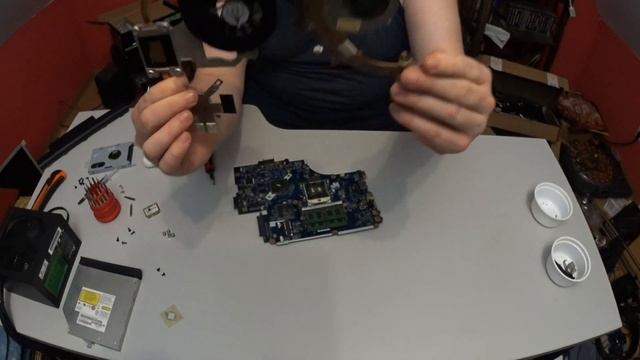 Acer Aspire 5742G CPU Upgrade: i3-370M Vs. i5-520M смотреть онлайн