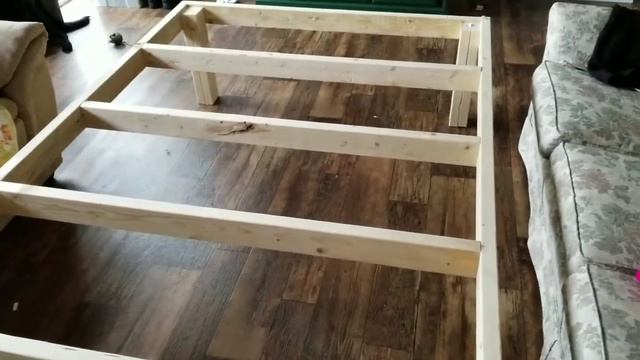 Building a platform bed for more storage . смотреть онлайн