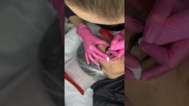 Дария Буркалева. Брови "GRADIENT". Живой показ смотреть онлайн