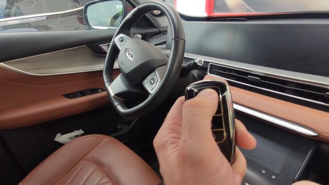 Как оставить люк на проветривание и закрыть Chery Tiggo 8 Pro Max