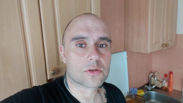 Меня выписали из больнички! Корона побеждена! осталось подправить последствия смотреть онлайн