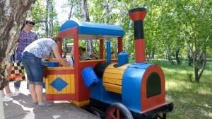 ? Лучший ДЕТСКИЙ ПАРК аттракционов ? РАЗВЛЕЧЕНИЯ для детей ? КАРУСЕЛЬ ? КАТАЕМСЯ на карусели ?