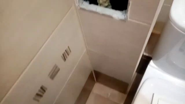 ЖКХ меняет стояки, демонтаж короба, треш.. смотреть онлайн