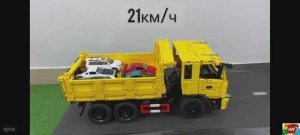 Лего машинки...Транспортировка маленьких автомобилей с помощью грузовика - Lego