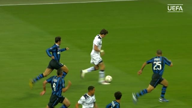 Top 10 counter attack goals - including Lionel Messi v Arsenal смотреть онлайн