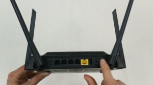 Роутер DIR-825