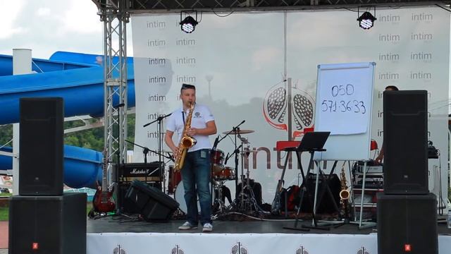 Саксофонист Сивак Александр в Киеве 0636139407 саксофон на мероприятие, саксофонист на свадьбу смотреть онлайн