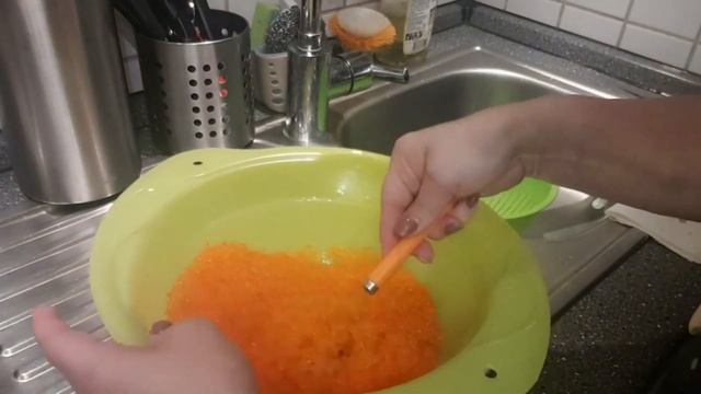 ИКРА форели, быстрая очистка миксером смотреть онлайн