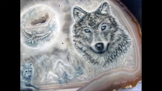 Каменное панно " Единение " волк филин сова горы серый род смотреть онлайн