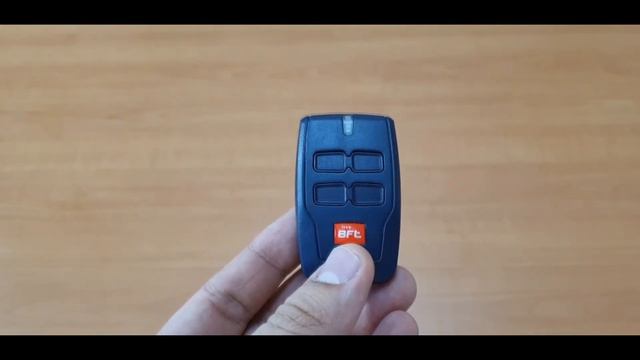 Пульт управления BFT MITTO 4 для вороти шлагбаумов смотреть онлайн