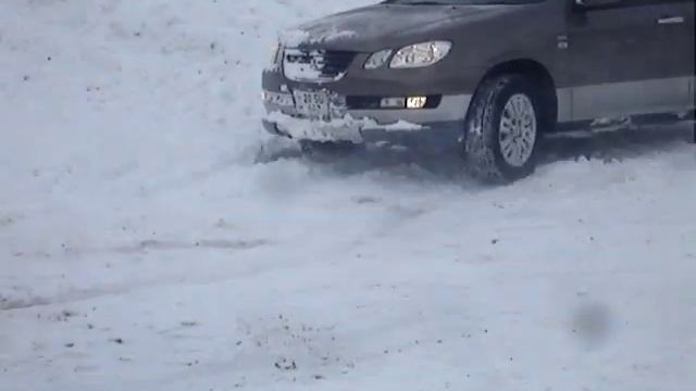 MITSUBISHI AIRTREK 2,4 24V SPORT 4WD (Q.MASIS) смотреть онлайн