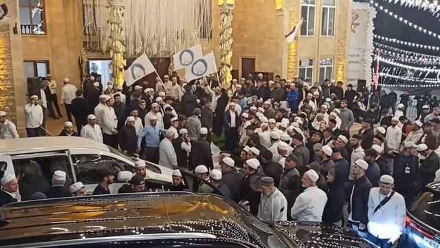 Унцукульский район прощается с выставкой священных реликвий Пророка ﷺ смотреть онлайн