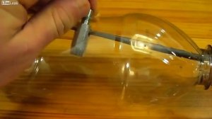 Как сделать пистолет из бутылки