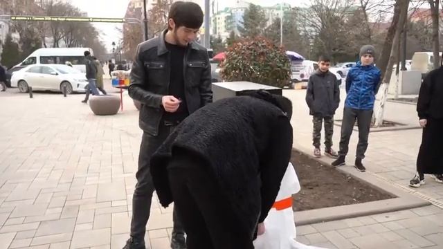 Угадай что в ящике ? Чечня ,Fidato Hamlion смотреть онлайн