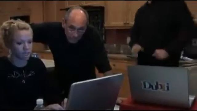 Family fun using DUBLI win Ford Mustang for under $900 смотреть онлайн