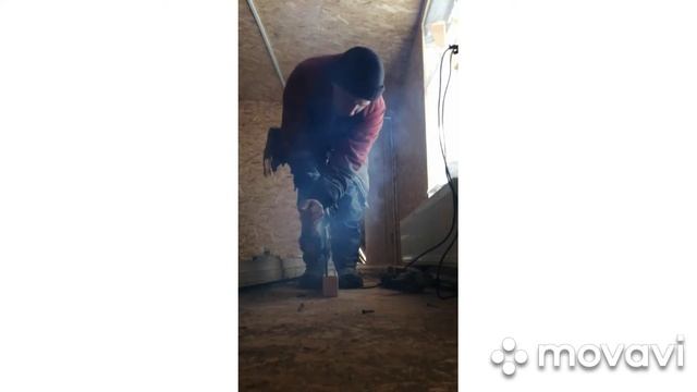 Простая остекленная межкомнатная или банная дверь из доски, своими руками