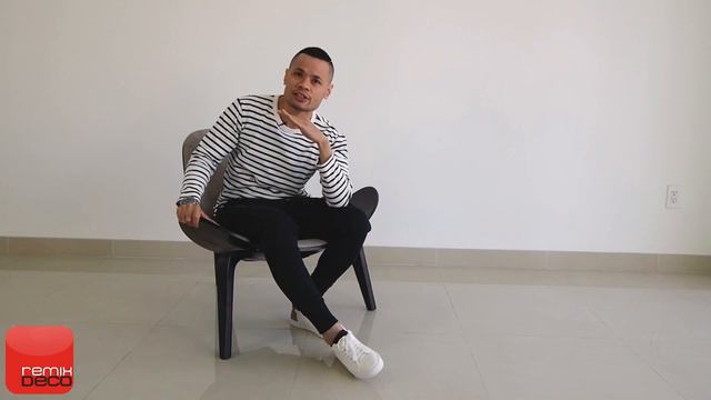 Shell Chair - Ghế thư giãn nổi tiếng của Hans Wegner смотреть онлайн