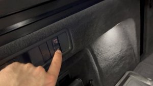 BMW X5 G05 шторка багажника