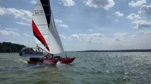 Парусный катамаран Яркат на Фестивале водных активностей IZHWATERFEST. 2023