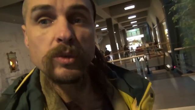 Жизнь, как лестница, а можно и на лифте смотреть онлайн