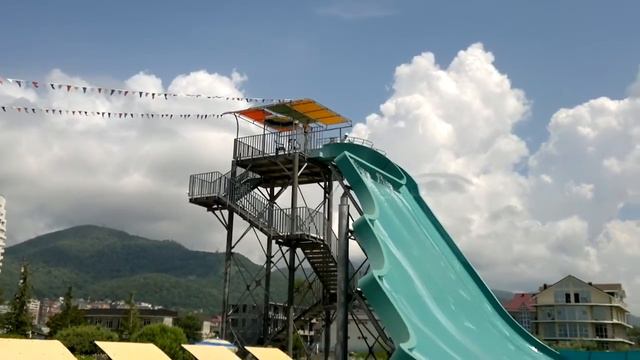 Лазаревское,горка Камикадзе смотреть онлайн