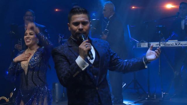 Sonora Dinamita De Lucho Argain - Se Me Perdió la Cadenita (En Vivo) смотреть онлайн