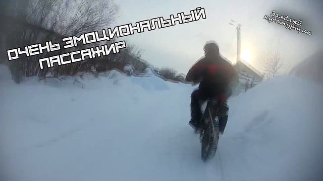 Покатушки №4 /ВСТРЕЧА С СОТРУДНИКОМ ПОЛИЦИИ, САНКИ В ДЕЛЕ И СНОВА ЦЕПИ/ смотреть онлайн