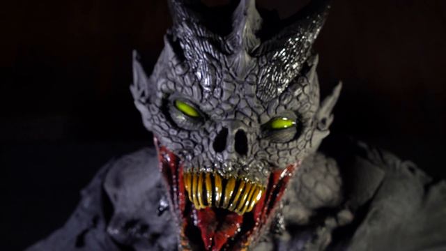 Demon Rising | Distortions Unlimited Halloween 2020 Animated Prop смотреть онлайн