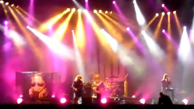 Aleš Brichta - Dívka s perlami ve vlasech (live Votvírák) смотреть онлайн