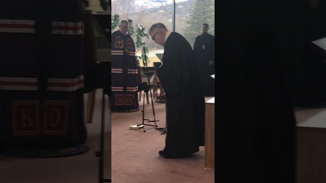 Fr. John Nicori intoning the Gt. Litany at the clergy retreat. смотреть онлайн