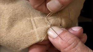 Ручные петли на пальто